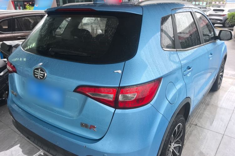 Used FAW Senya R7 2016 1.6L Manual Smart Version Rear Right 45 Deg