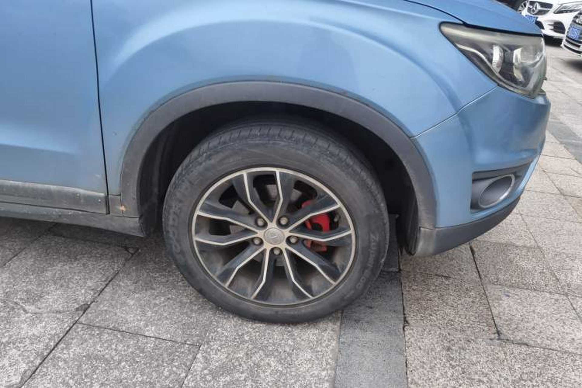 Used FAW Senya R7 2016 1.6L Manual Smart Version Right Front Wheel Hub