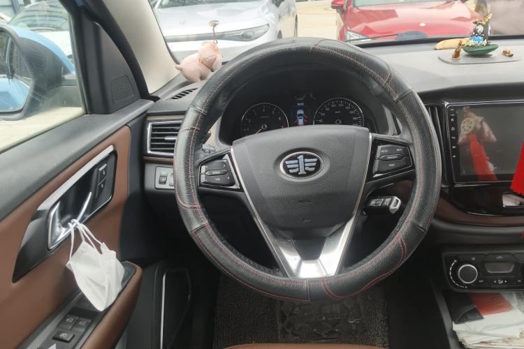 Used FAW Senya R7 2016 1.6L Manual Smart Version Steering Wheel