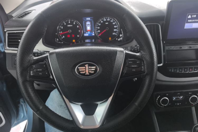 Used FAW Senya R7 2016 1.6L Manual Smart Version Steering Wheel