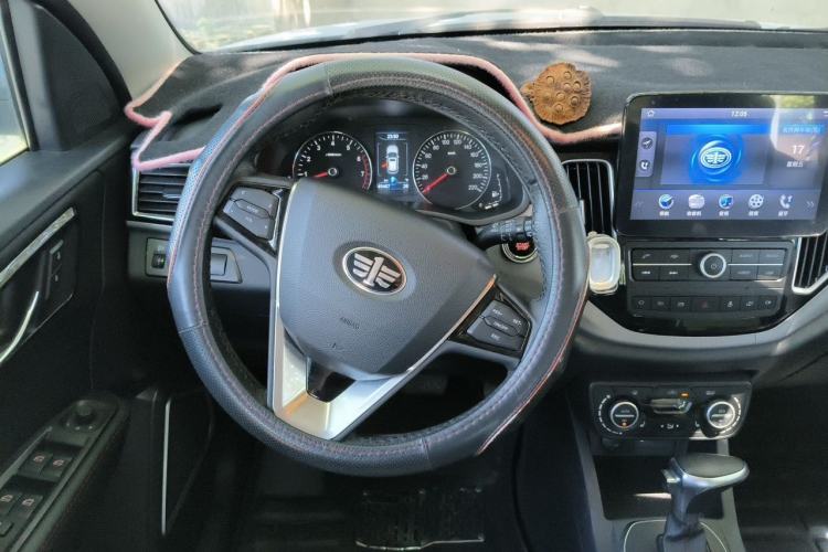 Used FAW Senya R7 2016 1.6L Automatic Prestige Model Steering Wheel