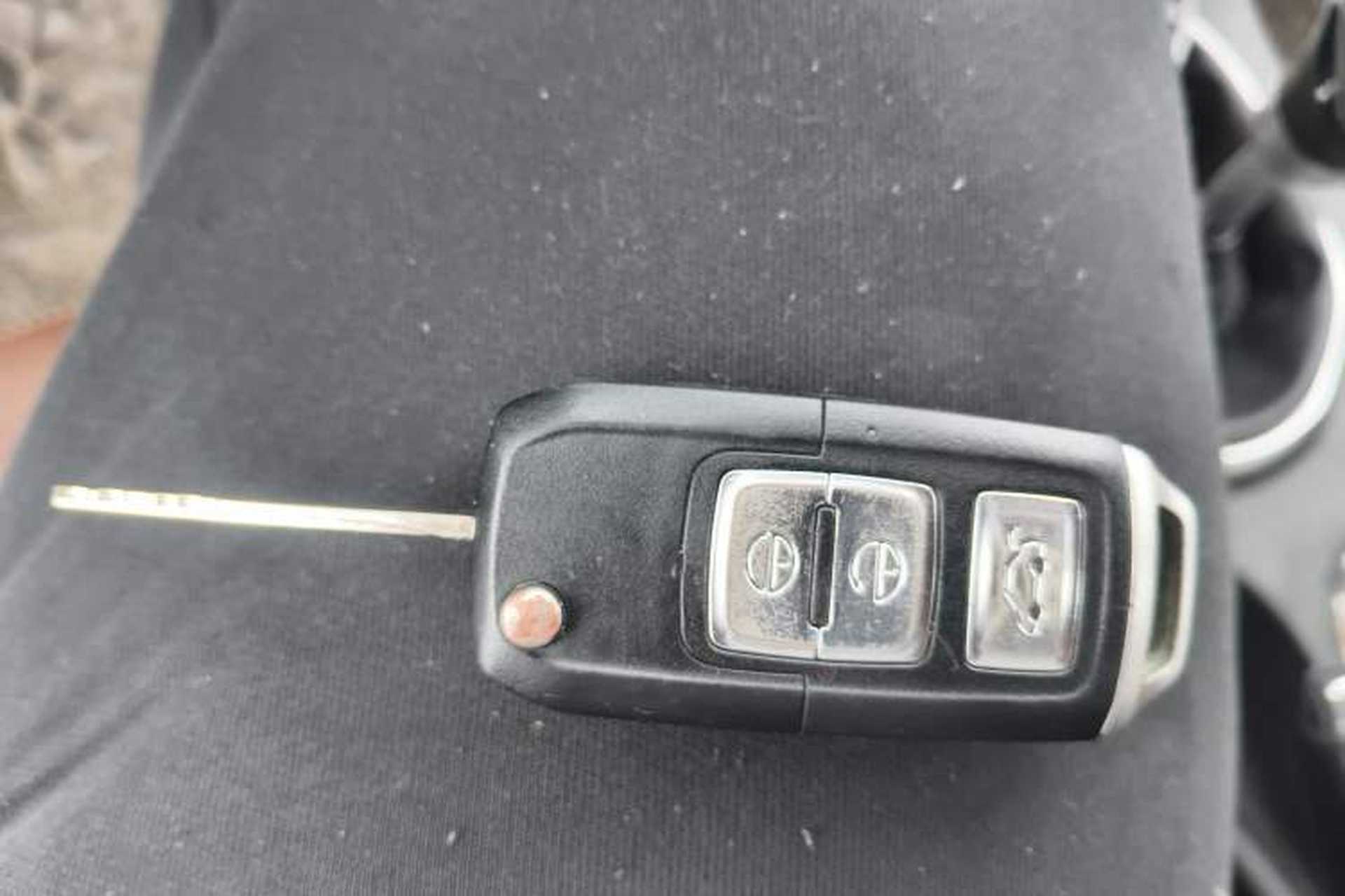 Used FAW Senya R7 2016 1.6L Manual Smart Version Vehicle Key
