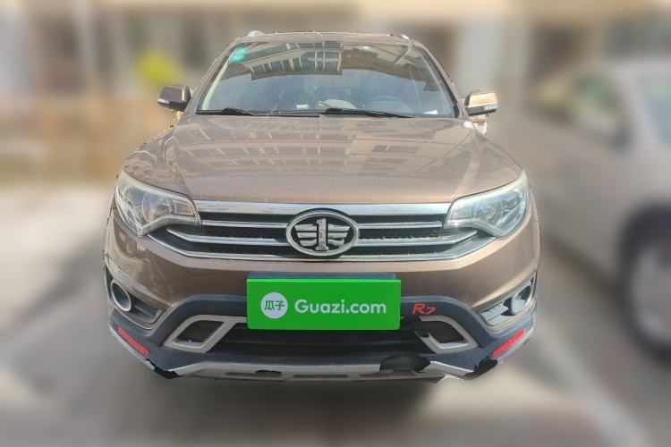Used FAW Senya R7 2016 1.6L Automatic Luxury Model Exterior 1
