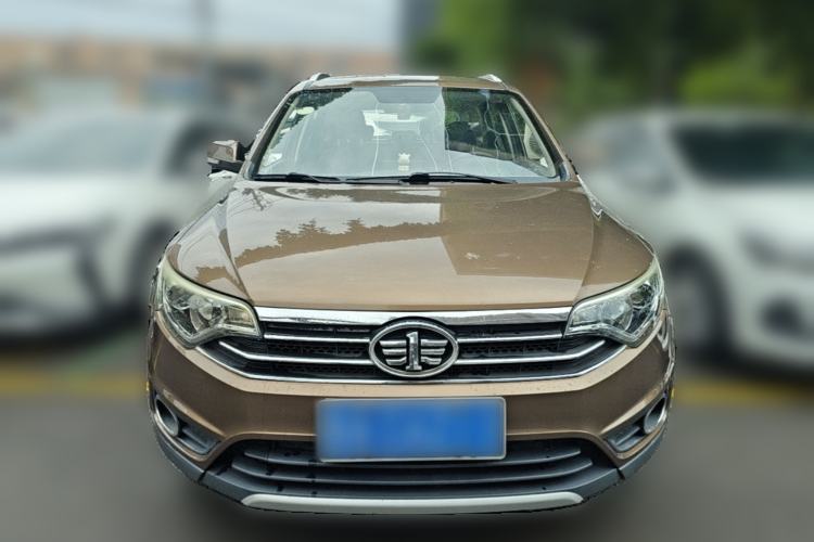 Used FAW Senya R7 2016 1.6L Manual Smart Version Front