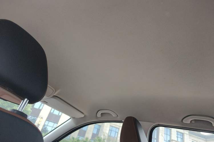 Used FAW Senya R7 2016 1.6L Manual Luxury Model Headliner