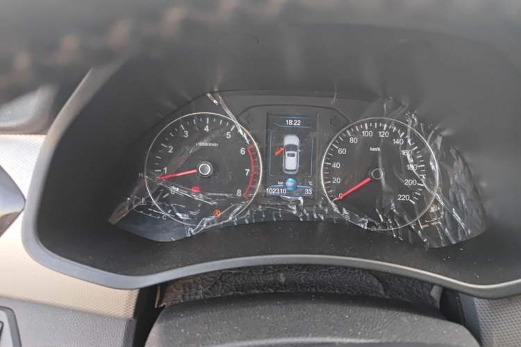 Used FAW Senya R7 2016 1.6L Manual Luxury Model Instrument Cluster