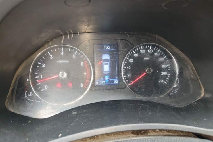 Used FAW Senya R7 2016 1.6L Manual Luxury Model Instrument Cluster