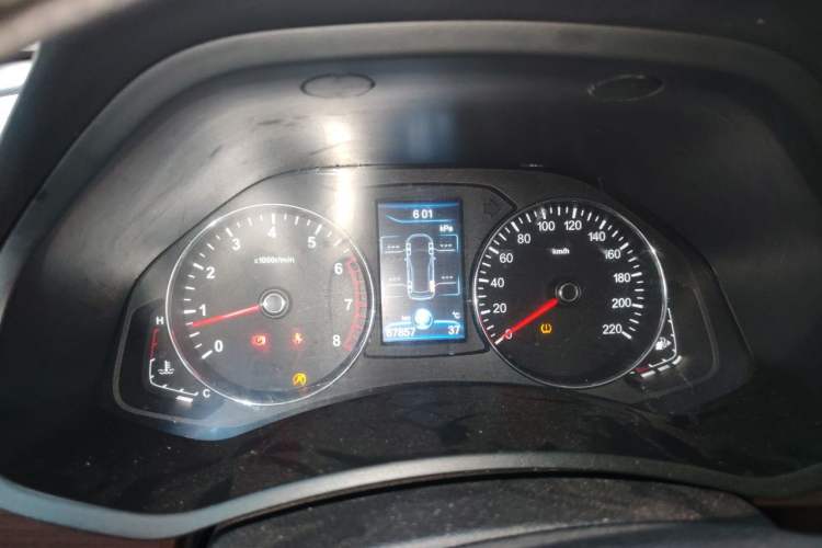 Used FAW Senya R7 2016 1.6L Manual Luxury Version Instrument Cluster