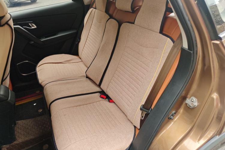 Used FAW Senya R7 2016 1.6L Manual Comfort Model Left Rear Seat