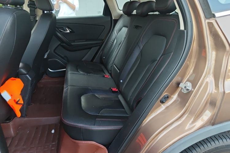 Used FAW Senya R7 2016 1.6L Manual Luxury Model Left Rear Seat