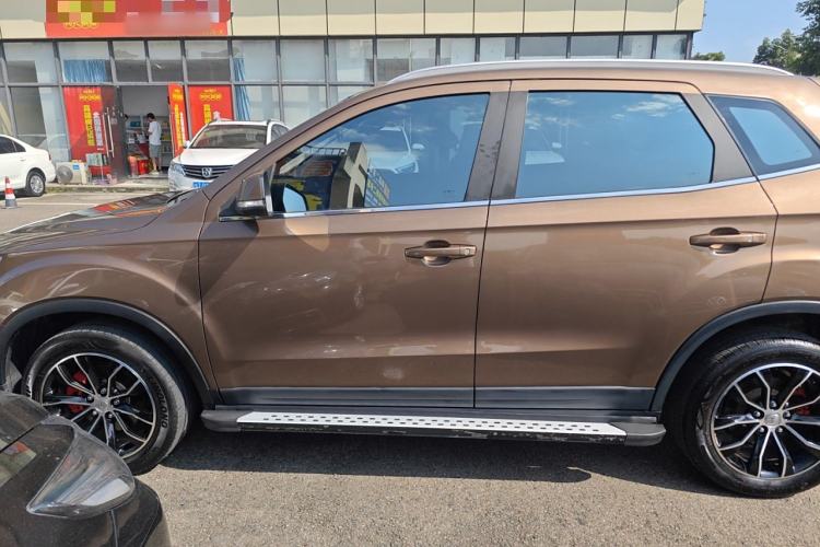 Used FAW Senya R7 2016 1.6L Manual Luxury Model Left Side