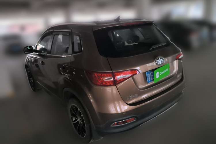 Used FAW Senya R7 2016 1.6L Manual Luxury Model Rear Left 45 Deg