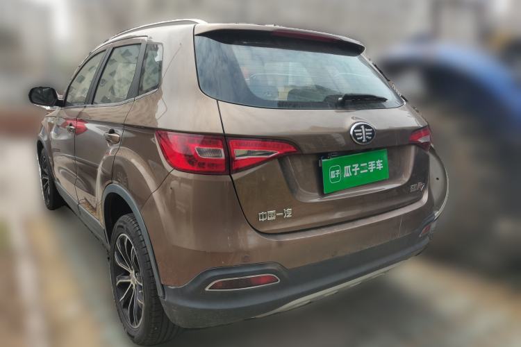 Used FAW Senya R7 2016 1.6L Manual Luxury Model Rear Left 45 Deg