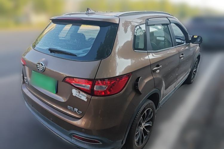 Used FAW Senya R7 2016 1.6L Manual Luxury Model Rear Right 45 Deg