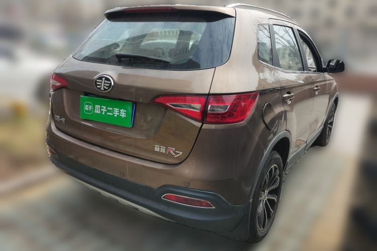 Used FAW Senya R7 2016 1.6L Manual Luxury Model Rear Right 45 Deg