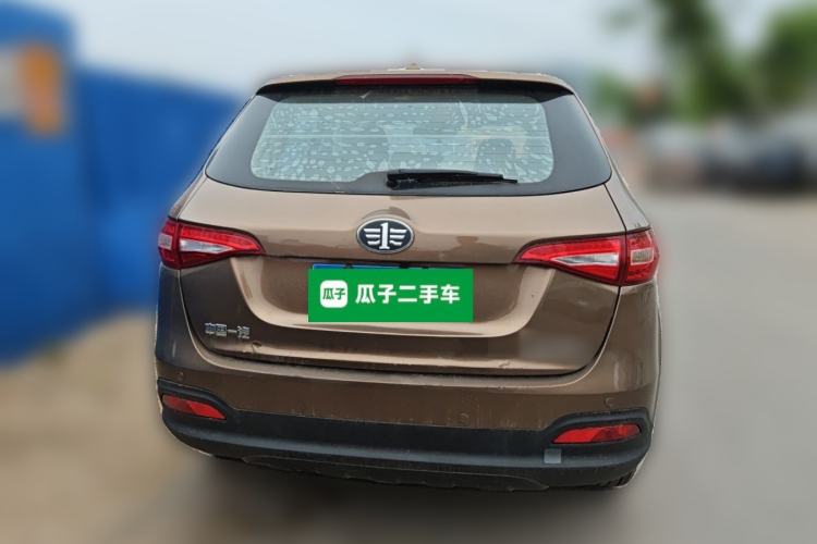 Used FAW Senya R7 2016 1.6L Manual Luxury Model Rear