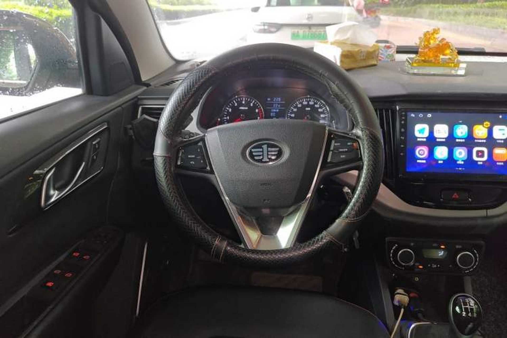 Used FAW Senya R7 2016 1.6L Manual Luxury Model Steering Wheel
