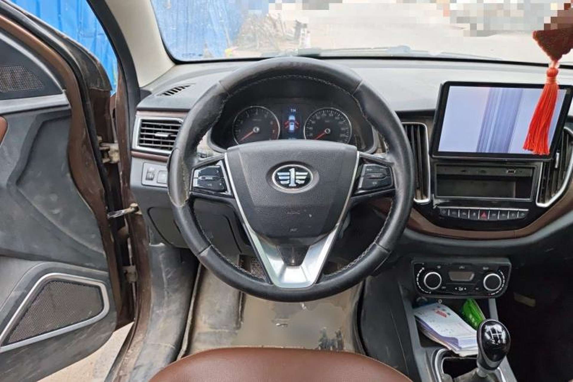 Used FAW Senya R7 2016 1.6L Manual Luxury Model Steering Wheel