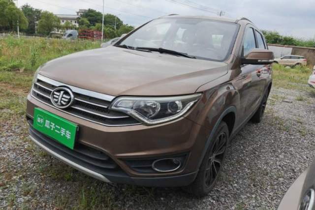 Used FAW Senya R7 2016 1.6L Manual Luxury Model