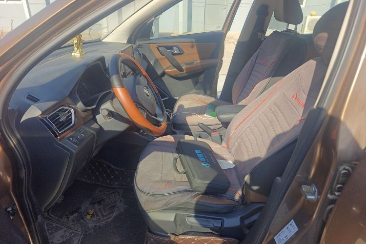 Used FAW Senya R7 2016 1.6L Manual Smart Version Left Front Seat