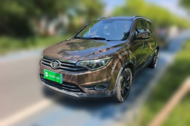 Used FAW Senya R7 2016 1.6L Manual Smart Version