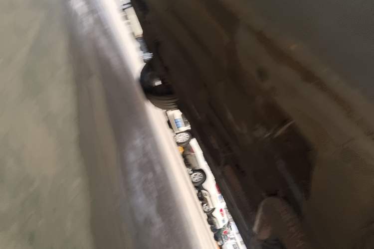 Used FAW Senya R7 2016 1.6L Manual Luxury Model Chassis Rear Left