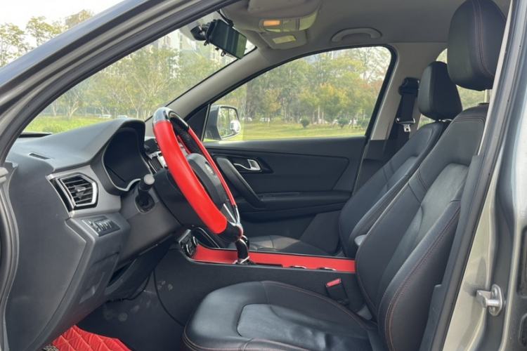Used FAW Senya R7 2016 1.6L Manual Luxury Model Left Front Seat