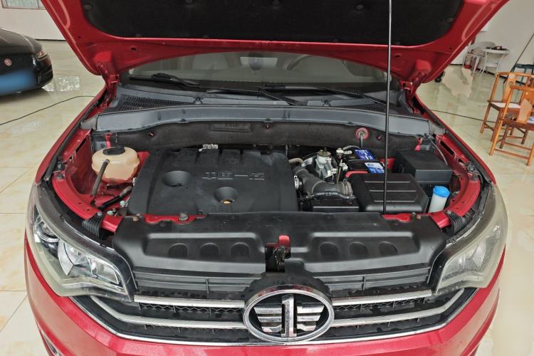 Used FAW Senya R7 2016 1.6L Manual Luxury Version Engine Bay