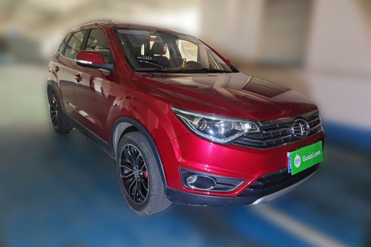 Used FAW Senya R7 2016 1.6L Manual Luxury Model Front Right 45 Deg