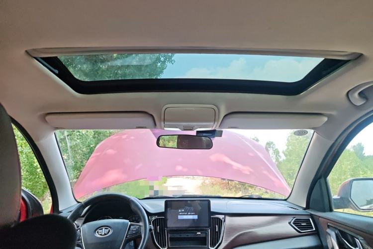 Used FAW Senya R7 2016 1.6L Manual Luxury Model Headliner