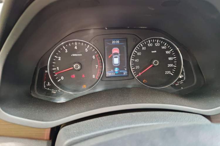 Used FAW Senya R7 2016 1.6L Manual Luxury Model Instrument Cluster