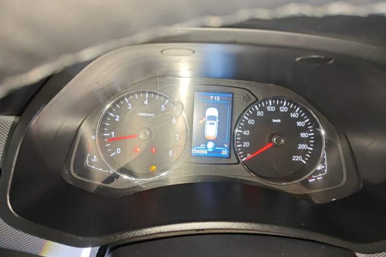 Used FAW Senya R7 2016 1.6L Manual Luxury Model Instrument Cluster