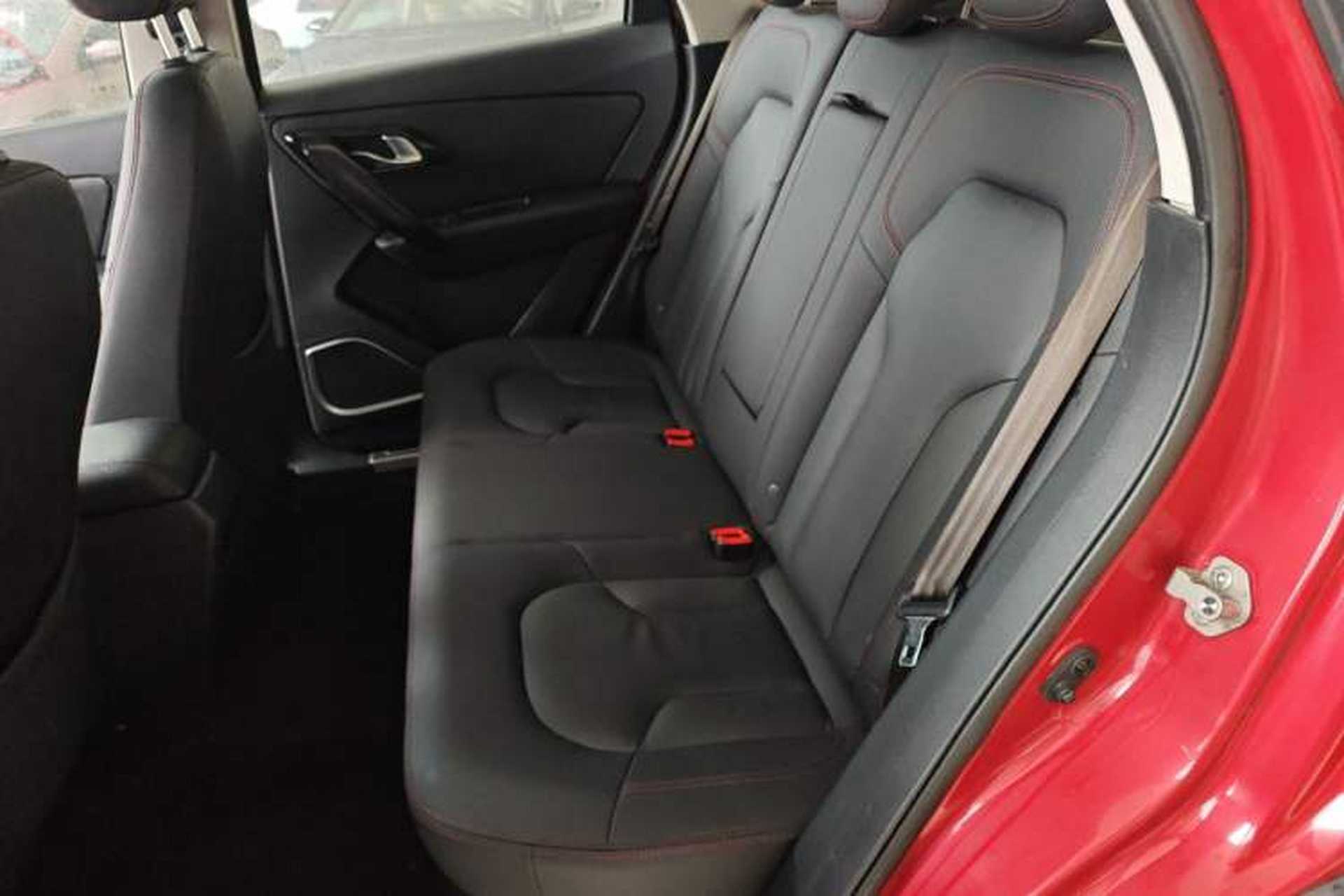 Used FAW Senya R7 2016 1.6L Manual Luxury Version Left Rear Seat