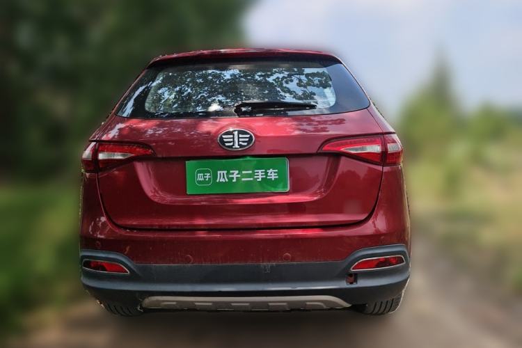 Used FAW Senya R7 2016 1.6L Manual Luxury Model Rear
