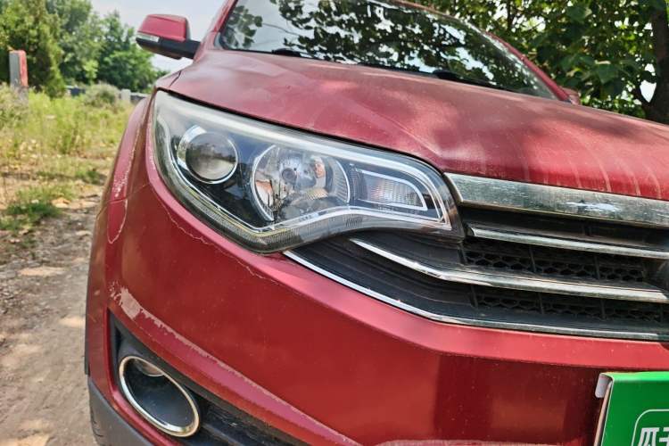 Used FAW Senya R7 2016 1.6L Manual Luxury Model Right Front Headlight