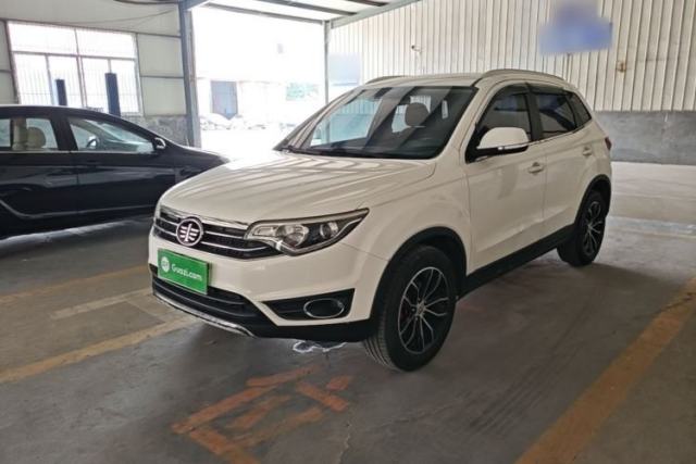 Used FAW Senya R7 2016 1.6L Manual Luxury Model