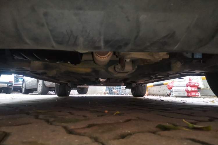 Used FAW Senya R7 2016 1.6L Manual Smart Version Chassis Front