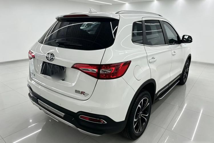 Used FAW Senya R7 2016 1.6L Automatic Smart Version Exterior 6