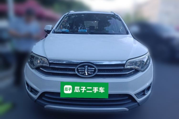Used FAW Senya R7 2016 1.6L Manual Luxury Version Front