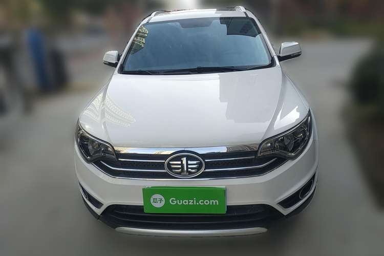 Used FAW Senya R7 2016 1.6L Automatic Smart Version Front