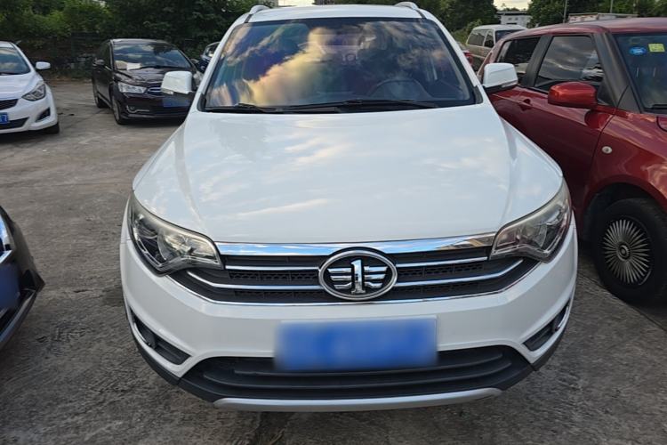 Used FAW Senya R7 2016 1.6L Automatic Luxury Model Front