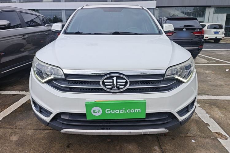 Used FAW Senya R7 2016 1.6L Automatic Prestige Model Front