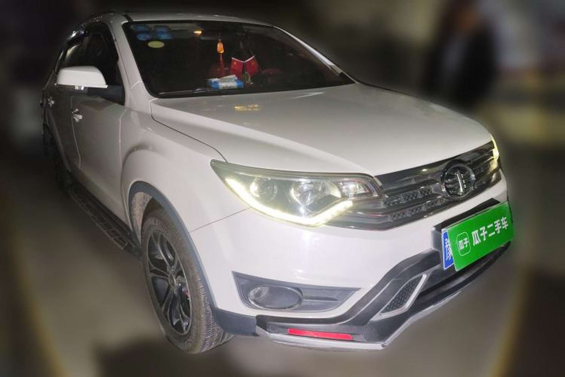Used FAW Senya R7 2016 1.6L Automatic Luxury Model Front Right 45 Deg