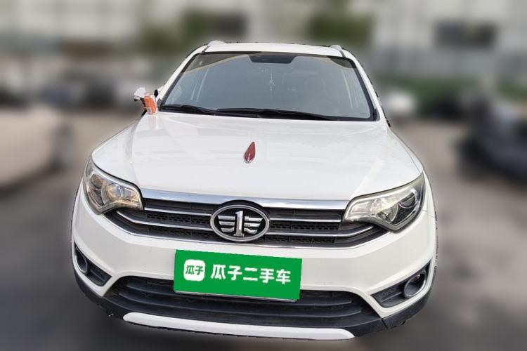 Used FAW Senya R7 2016 1.6L Manual Luxury Model Front