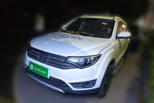 Used FAW Senya R7 2016 1.6L Manual Luxury Model