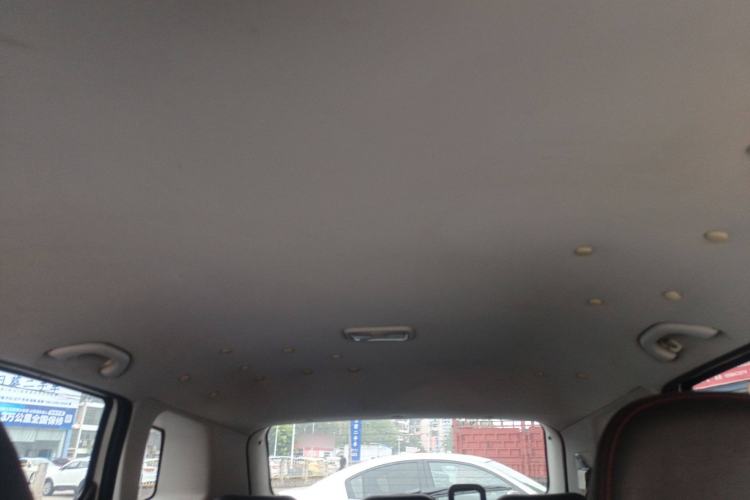 Used FAW Senya R7 2016 1.6L Manual Luxury Model Headliner