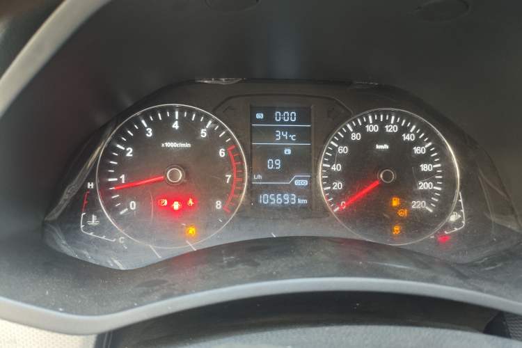 Used FAW Senya R7 2016 1.6L Manual Luxury Model Instrument Cluster