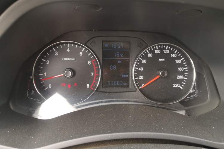 Used FAW Senya R7 2016 1.6L Manual Luxury Model Instrument Cluster