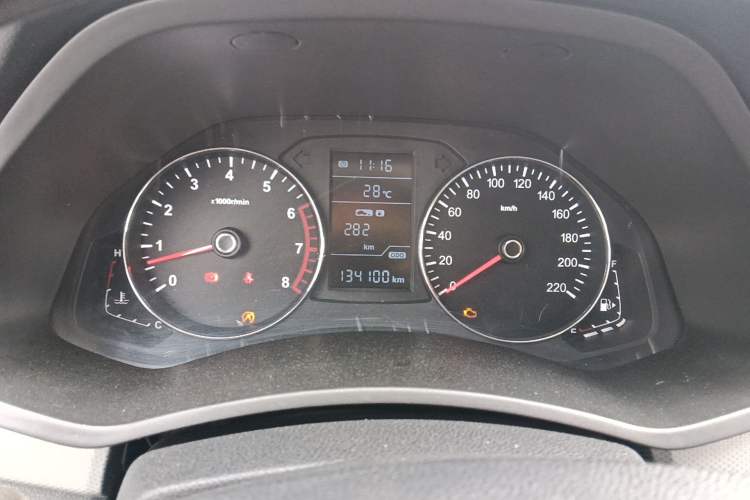 Used FAW Senya R7 2016 1.6L Manual Luxury Model Instrument Cluster