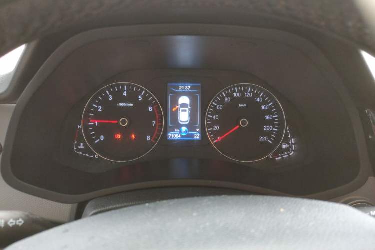 Used FAW Senya R7 2016 1.6L Automatic Smart Version Instrument Cluster